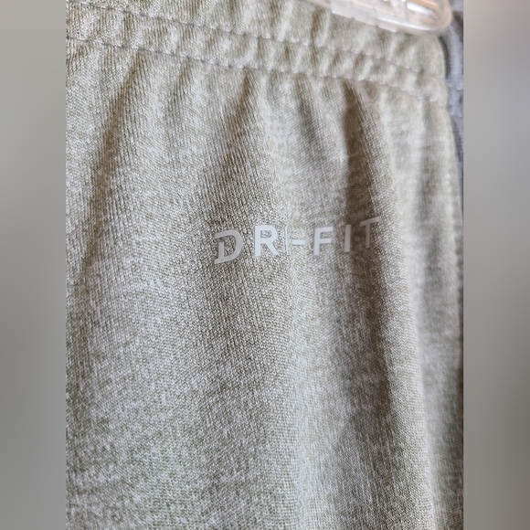 NWT! Youth Nike pants - Picture 7 of 8